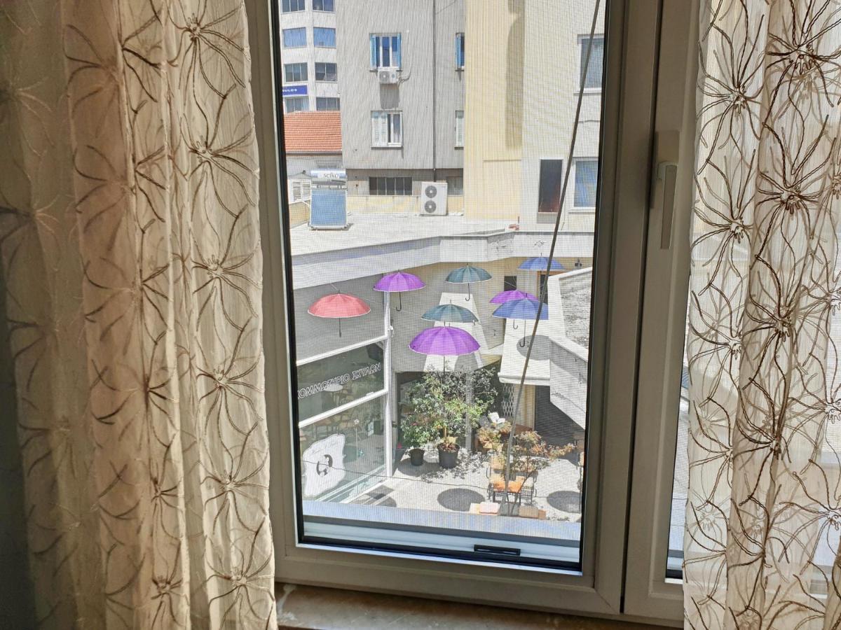 Central Oasis Apartment Kavala Bagian luar foto