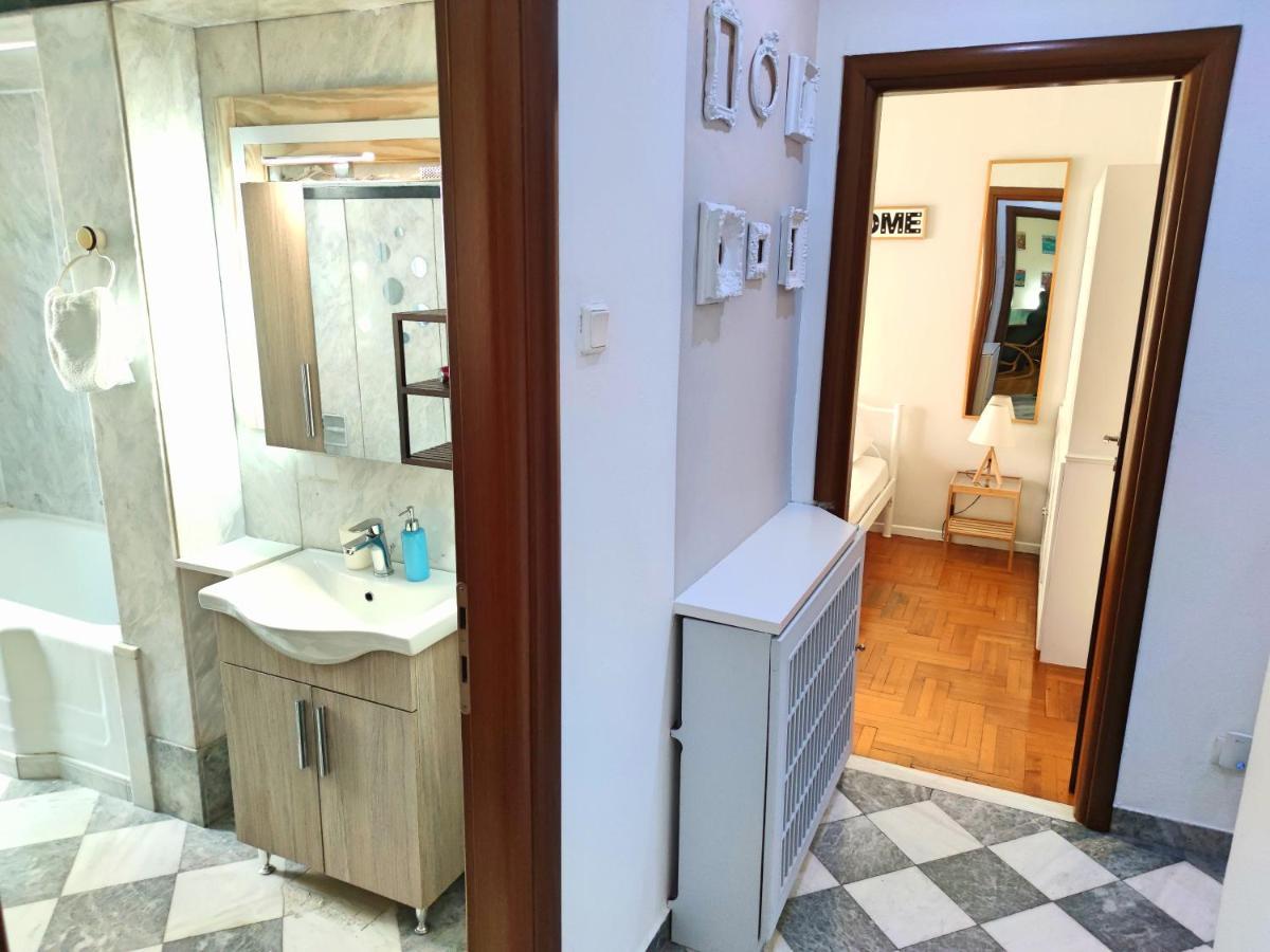 Central Oasis Apartment Kavala Bagian luar foto