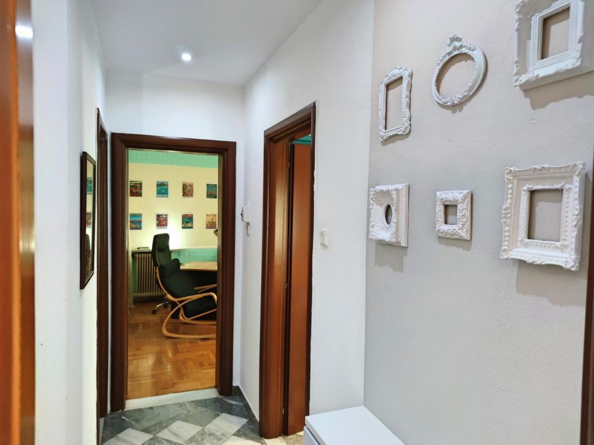 Central Oasis Apartment Kavala Bagian luar foto